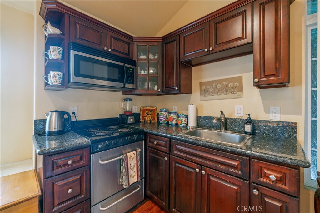 435 S Estate Drive Property Photo 54