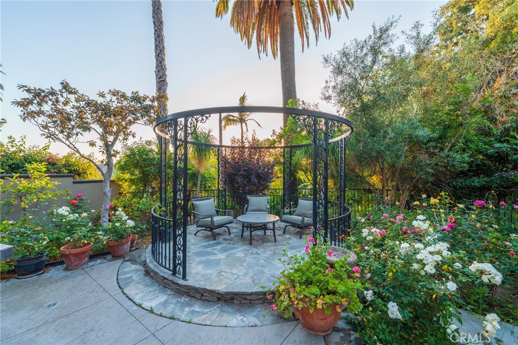 435 S Estate Drive Property Photo 58