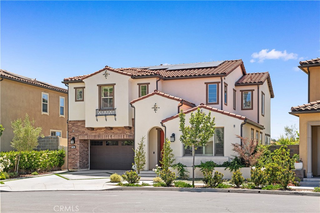 1844 Aliso Canyon Drive Property Photo 1
