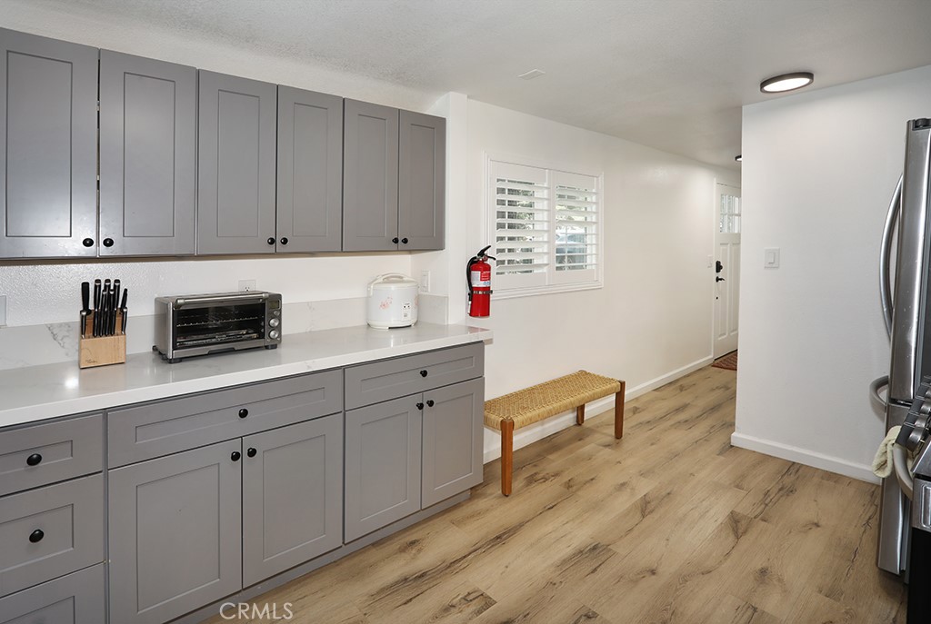 531 W Victoria Court Property Photo 12
