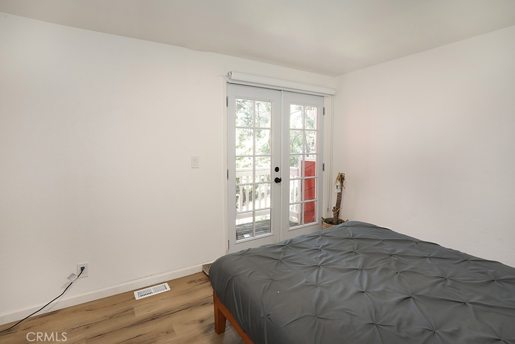 531 W Victoria Court Property Photo 25