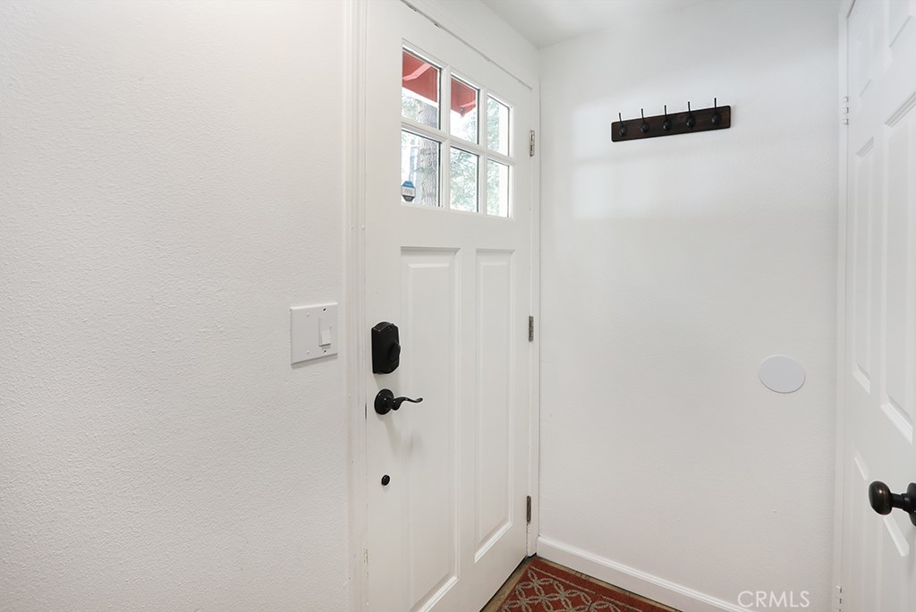 531 W Victoria Court Property Photo 27