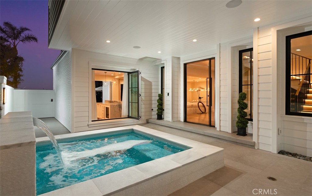 2401 Bayshore Drive Property Photo 6