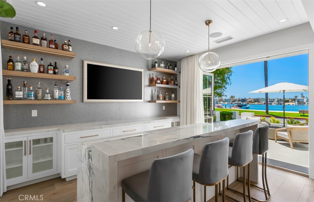 2401 Bayshore Drive Property Photo 21