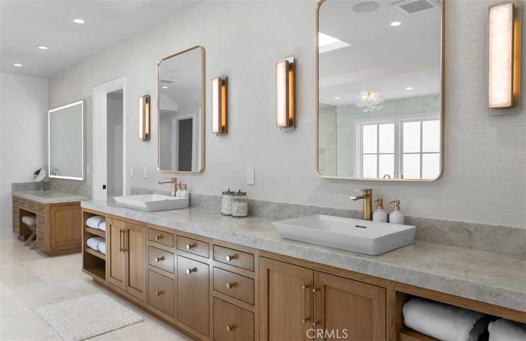 2401 Bayshore Drive Property Photo 35