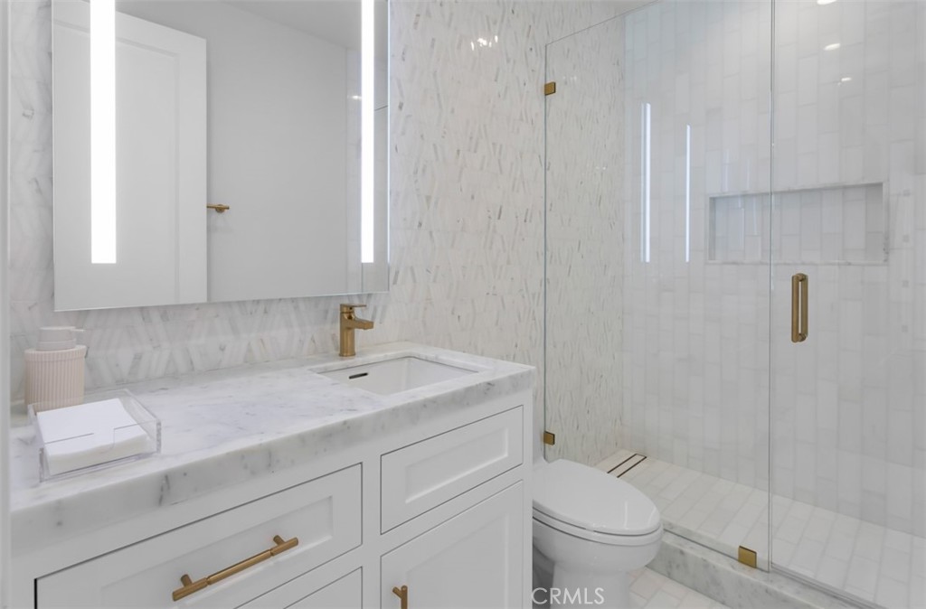 2401 Bayshore Drive Property Photo 43