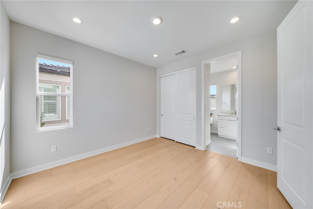 301 Brackens Property Photo 11