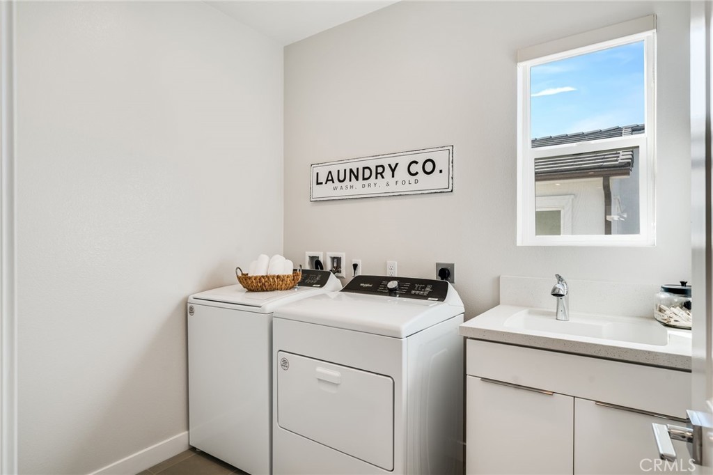 301 Brackens Property Photo 24