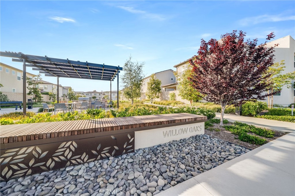 301 Brackens Property Photo 34