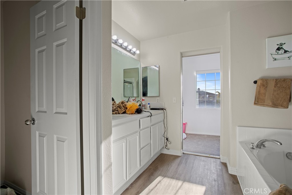 16018 Pelican Lane Property Photo 14