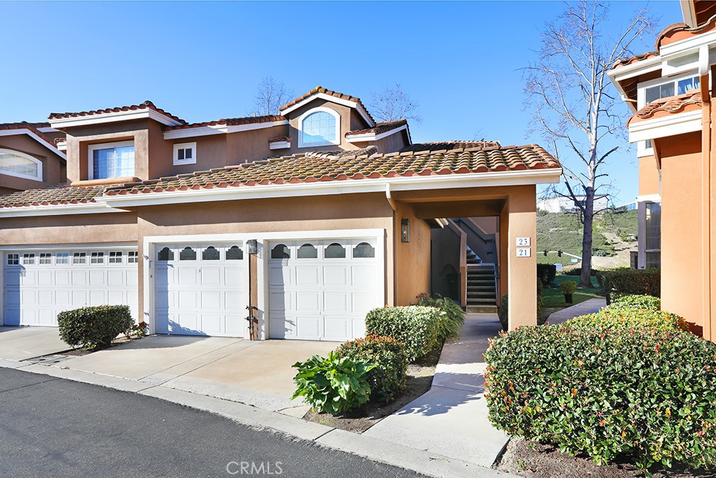 23 Gauguin Circle Property Photo 1