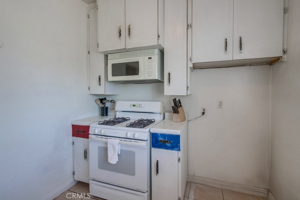 327 S 35th Street Property Photo 12
