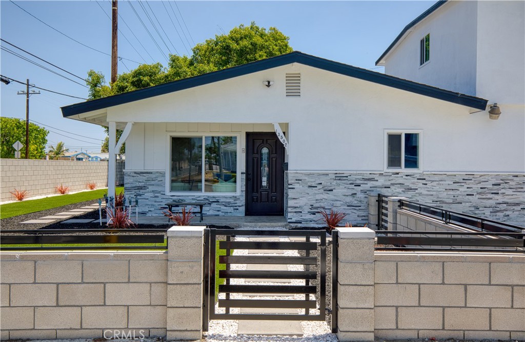 13502 Jackson Street Property Photo 1
