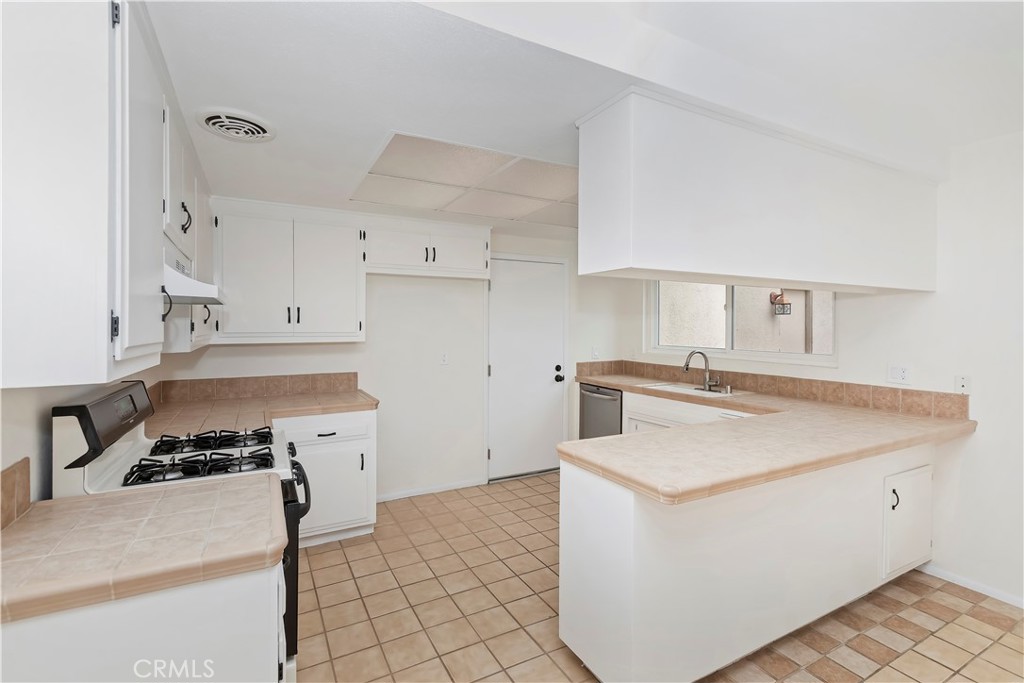 7879 Camino Predera Property Photo 10