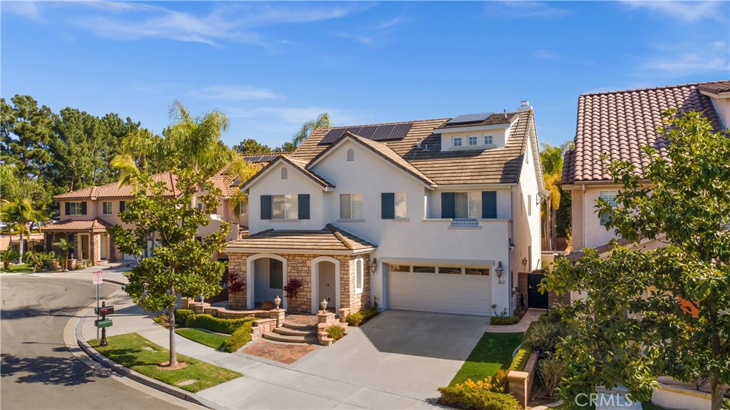8 Delano Property Photo 1