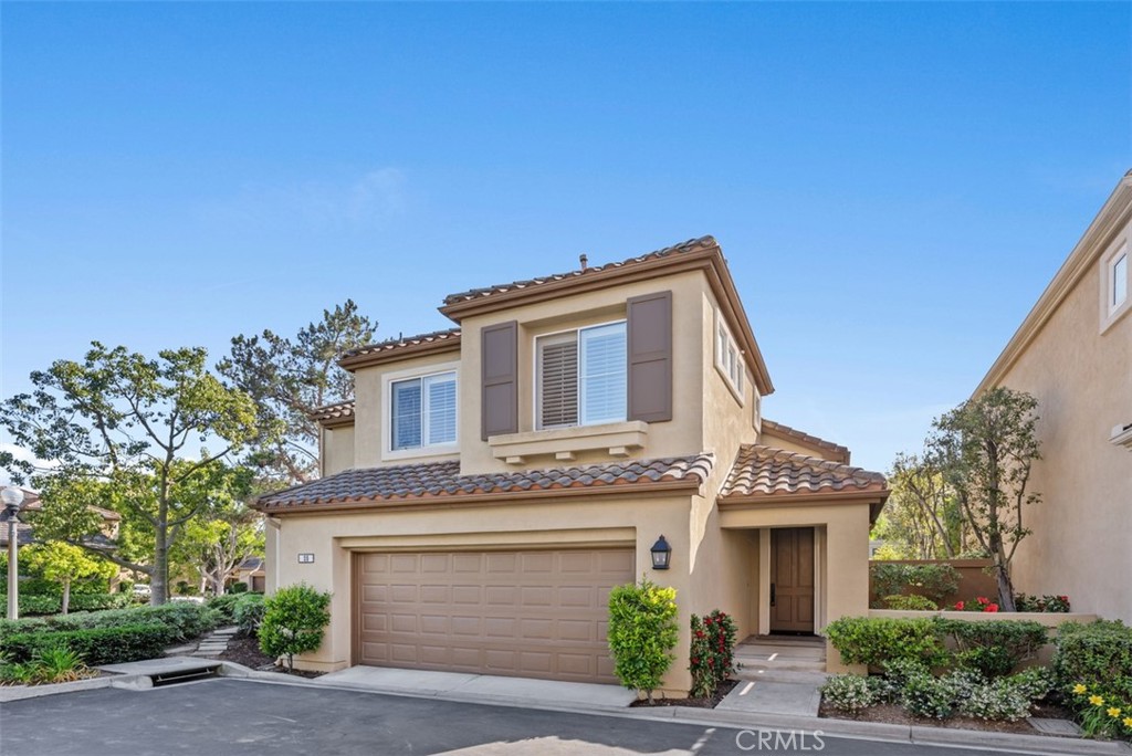 20 Fecamp Property Photo 1