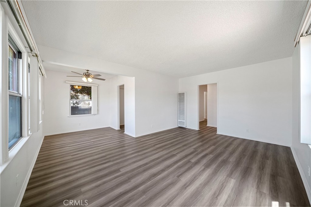 823 W 25th Street Property Photo 8