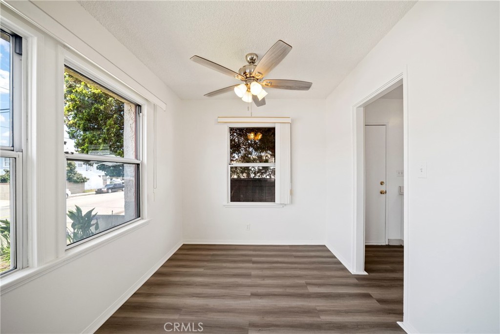 823 W 25th Street Property Photo 15