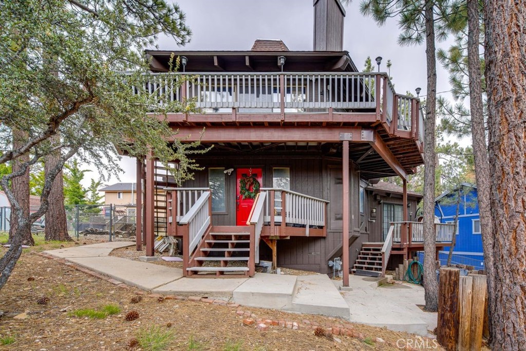 676 Butte Avenue Property Photo 2