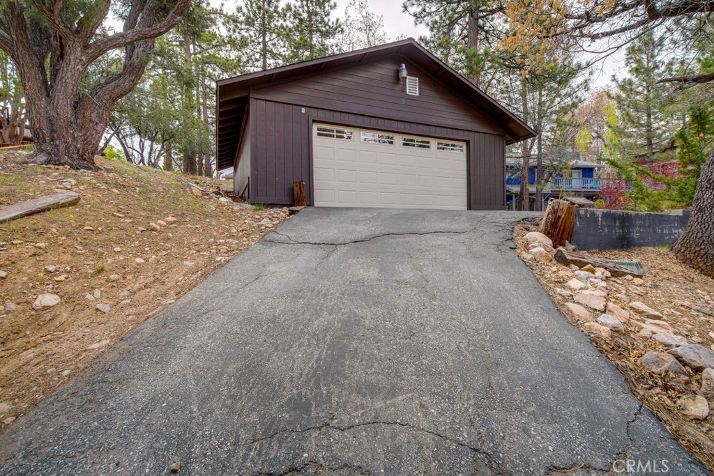676 Butte Avenue Property Photo 21