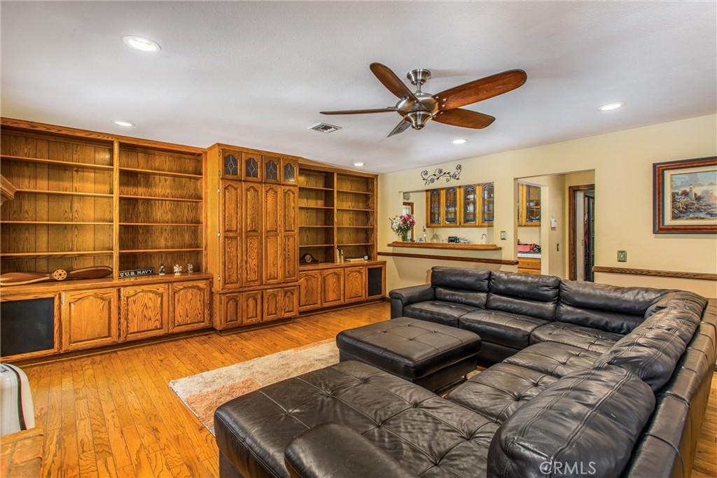 639 Valley View Drive Property Photo 19