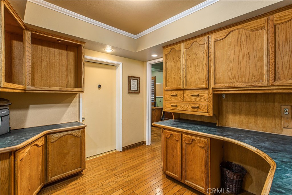 639 Valley View Drive Property Photo 24