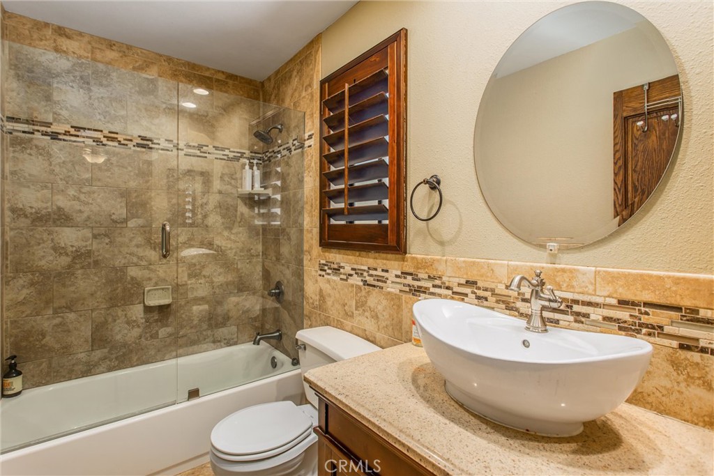 639 Valley View Drive Property Photo 30