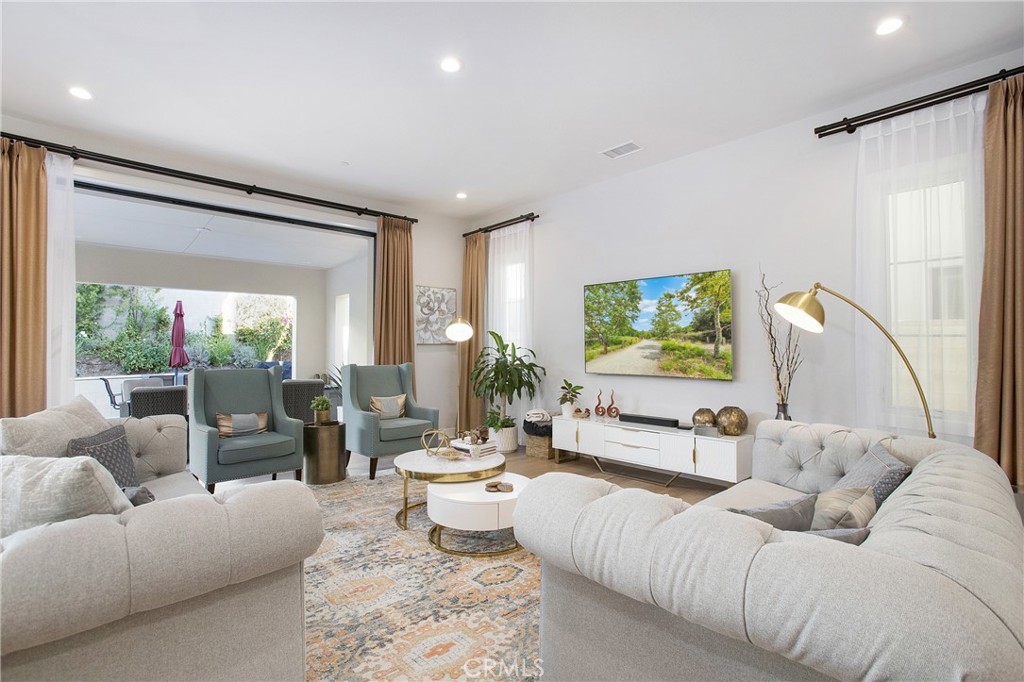 85 Spacial Property Photo 8