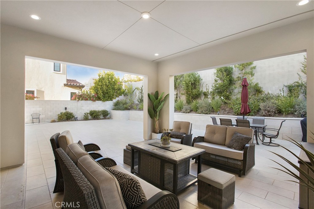 85 Spacial Property Photo 29