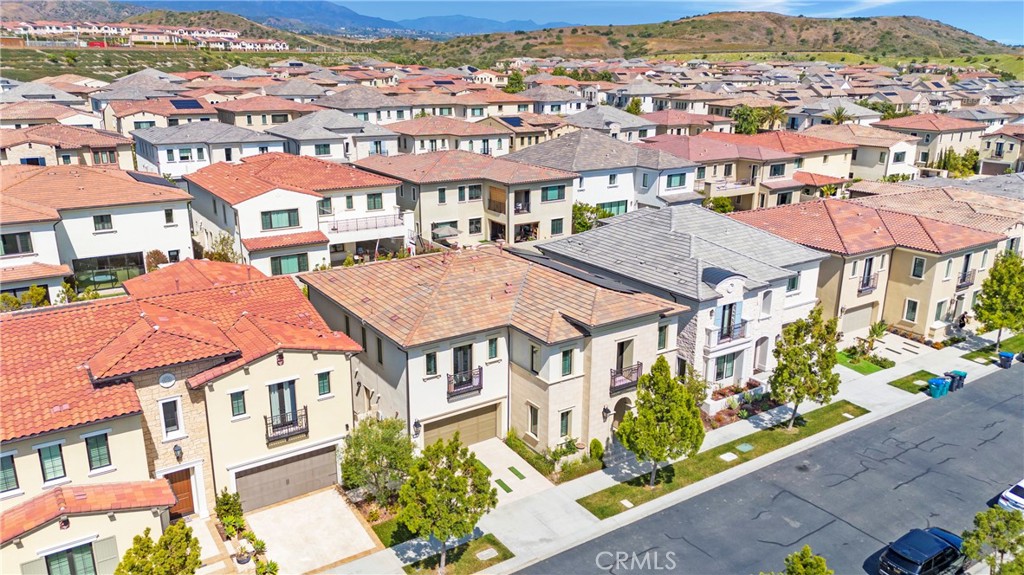 85 Spacial Property Photo 32