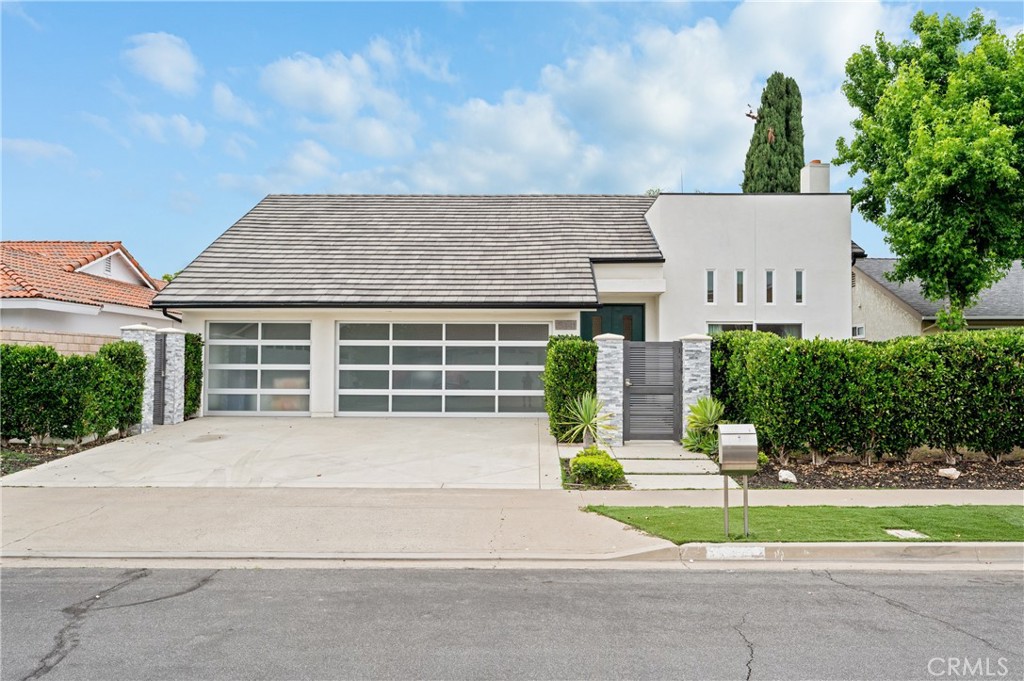 15441 Alsace Circle Property Photo 1