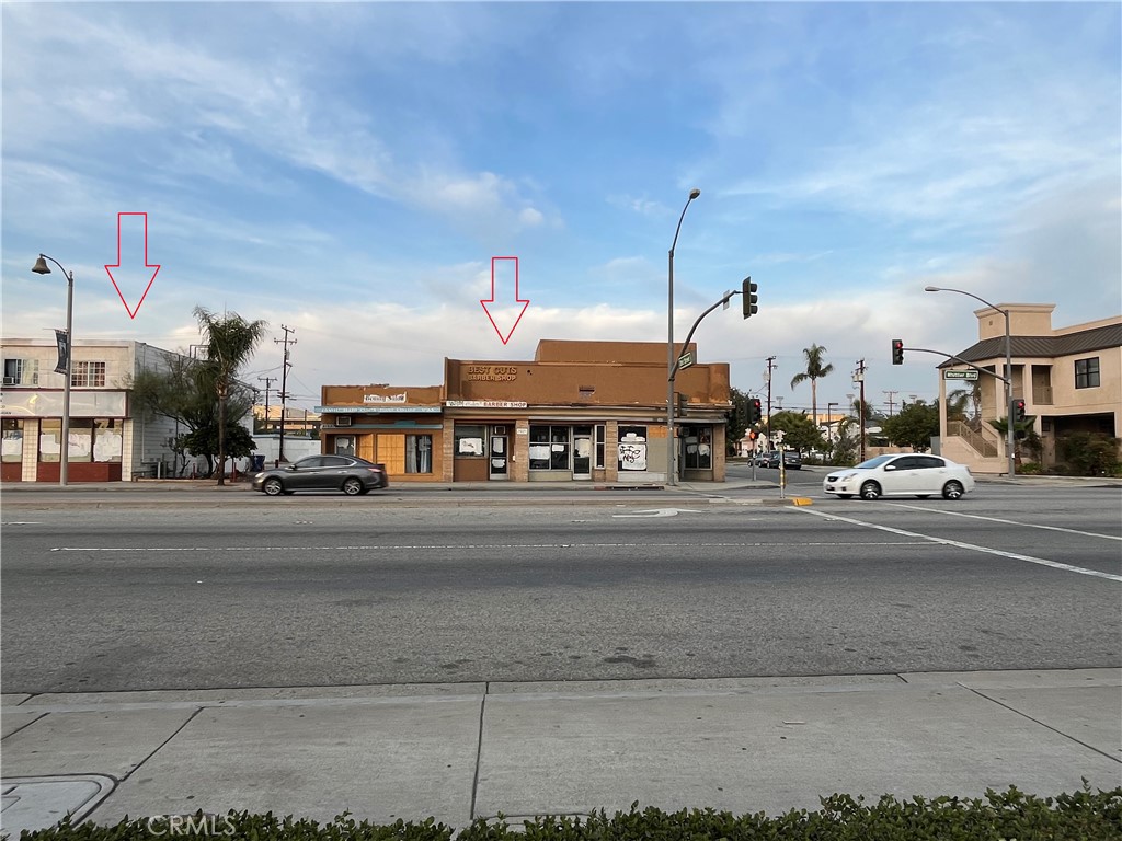 2100 W Whittier Boulevard Property Photo 1