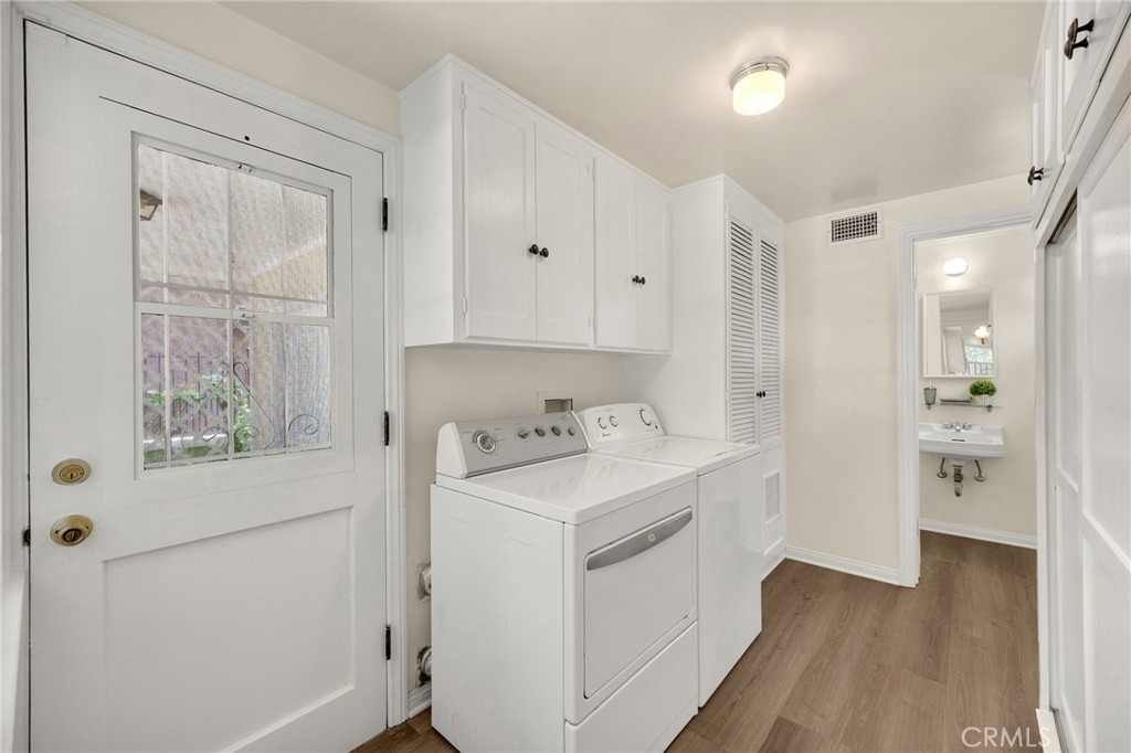 3275 N D Street Property Photo 32