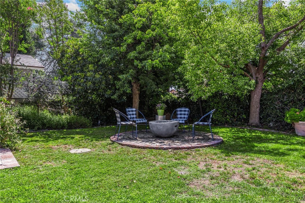 3275 N D Street Property Photo 39