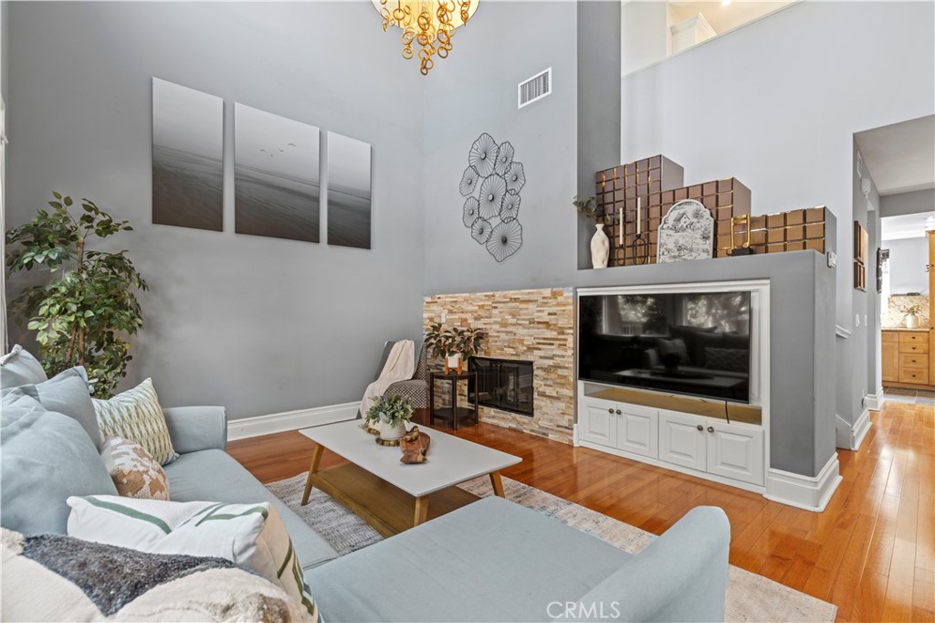 144 Coral Rose Property Photo 7