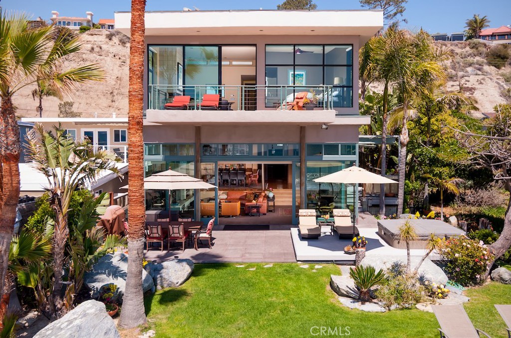35121 Beach Road Property Photo 1