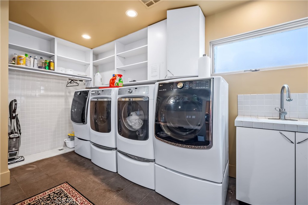 35121 Beach Road Property Photo 36