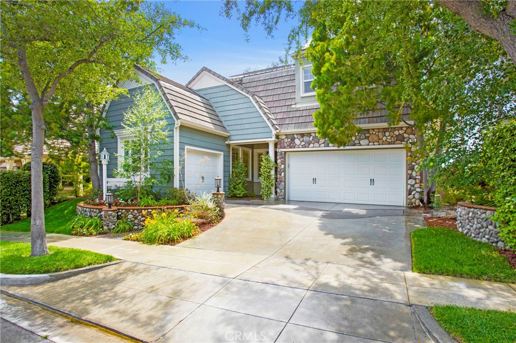 15 Beacon Property Photo 1