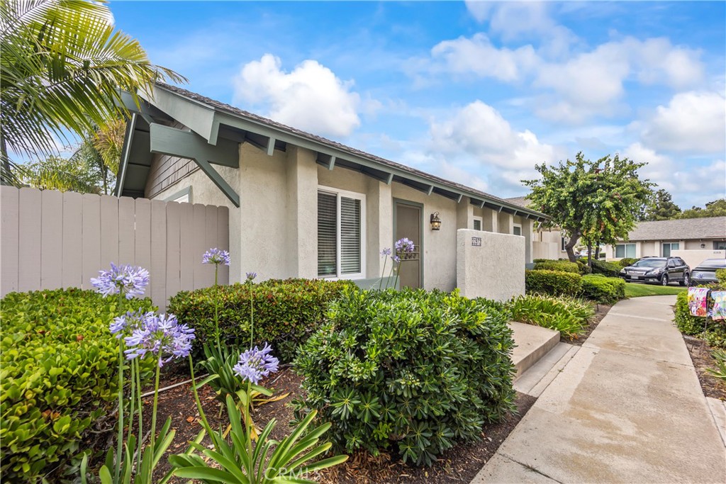 22972 Caminito Linda Property Photo 1