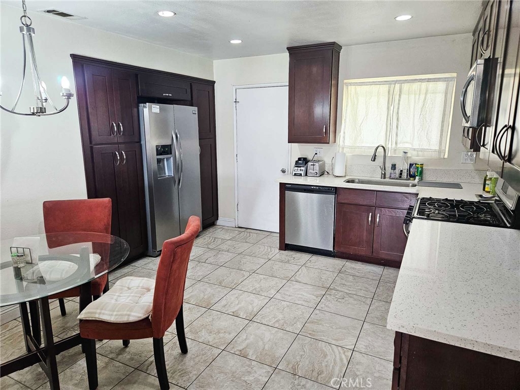 7121 Lion Street Property Photo 8