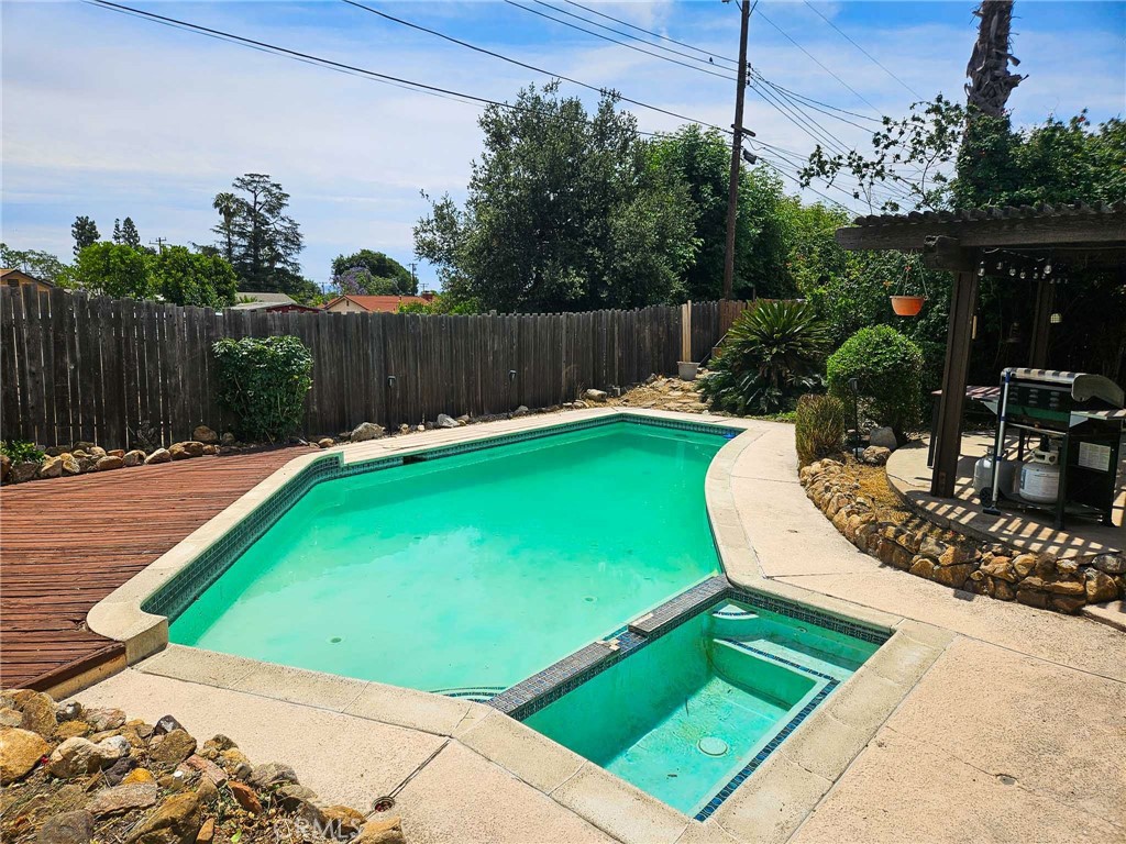 7121 Lion Street Property Photo 17