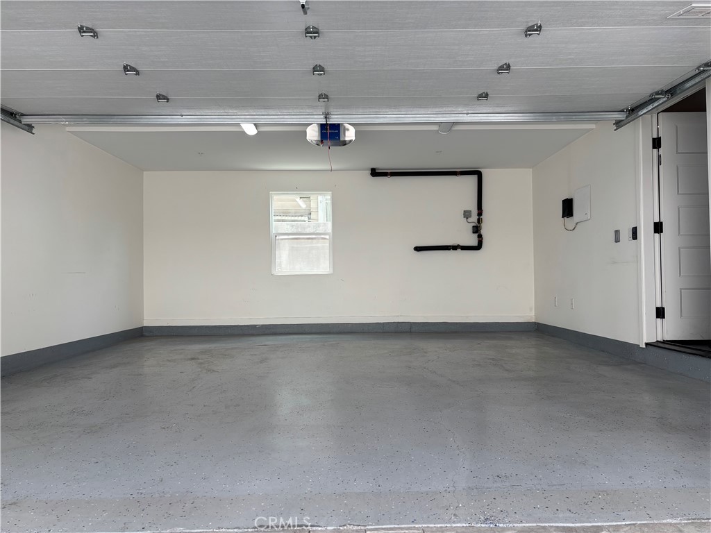 113 1/2 N Manhattan Place Property Photo 43