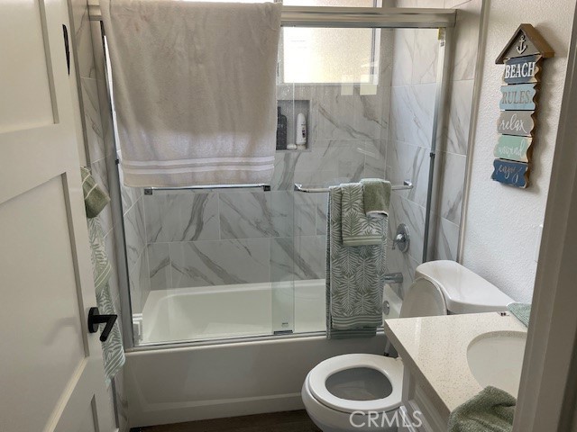 2299 Via Puerta F Property Photo 4