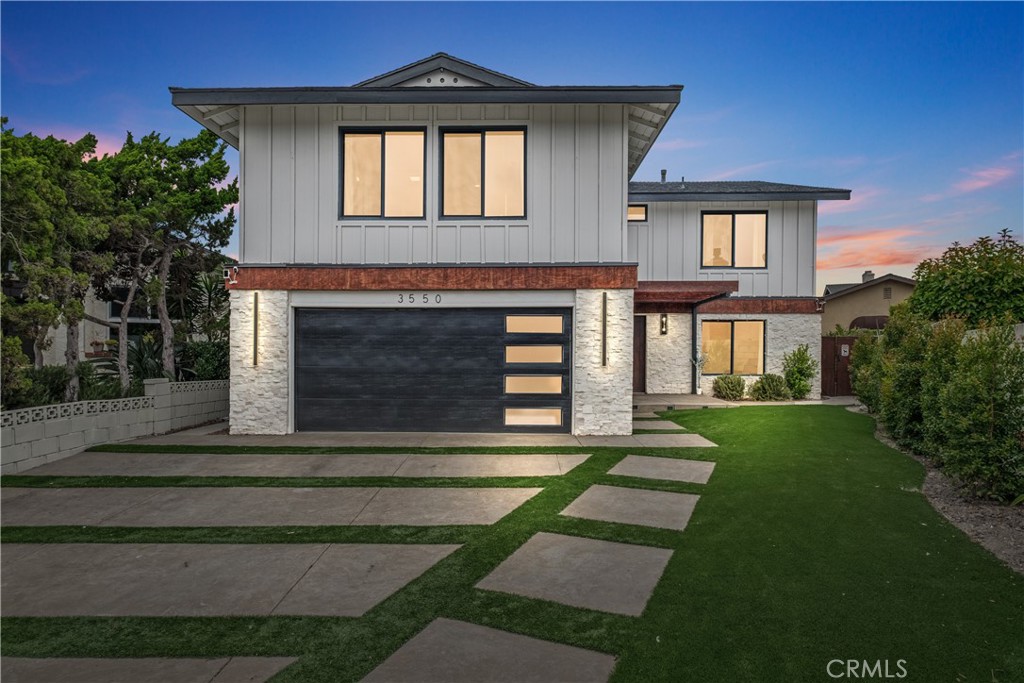 3550 Goldenrod Circle Property Photo 1