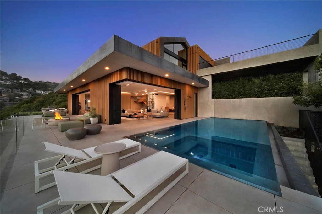 1000 Oriole Drive Property Photo
