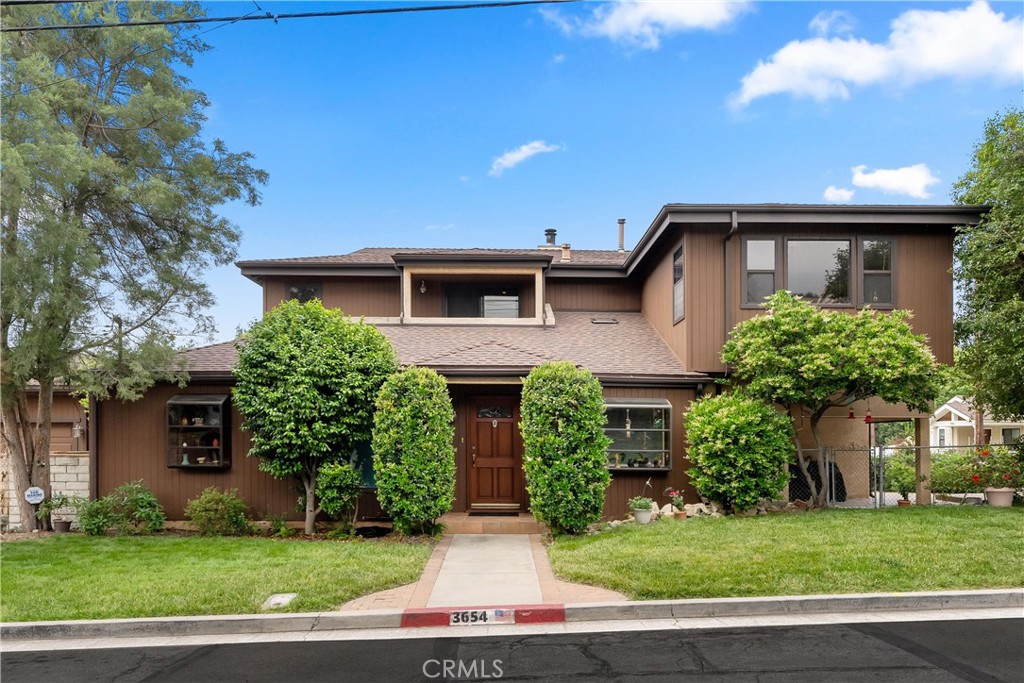 3654 4th Avenue Property Photo 1