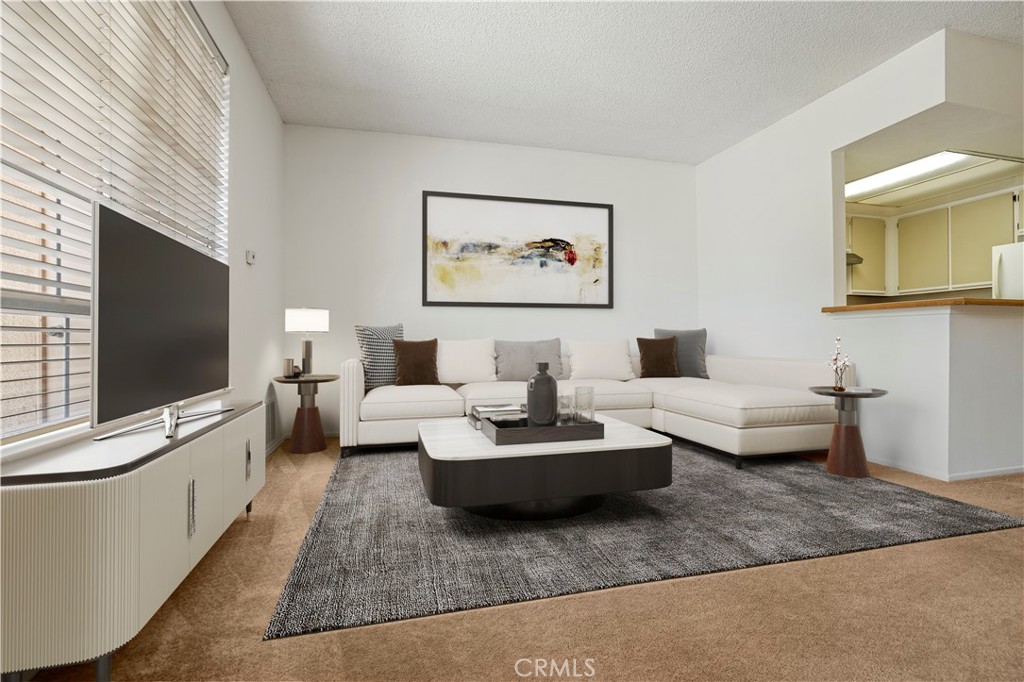 33 Abrazo Aisle 174 Property Photo 1