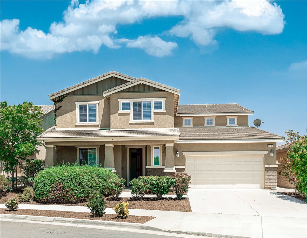 6940 Lagoon Court Property Photo 1