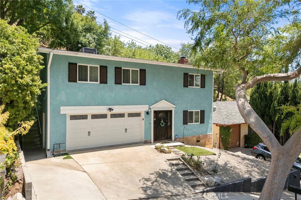 5054 Collis Avenue Property Photo 1