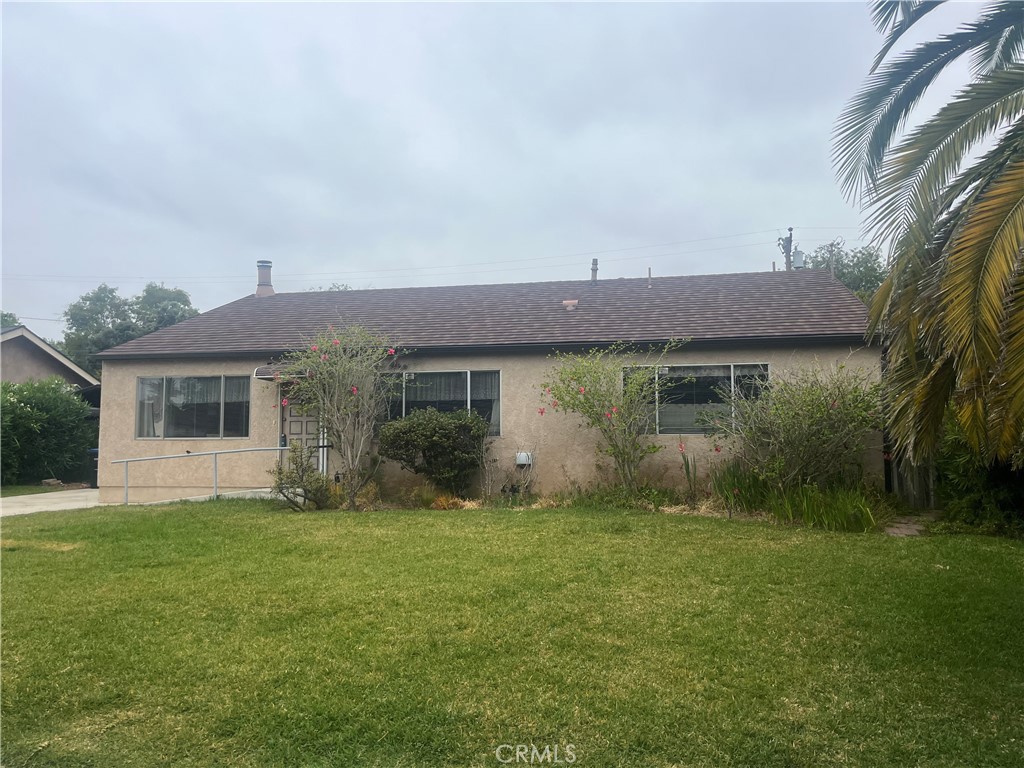 914 Dogwood Street Property Photo 1